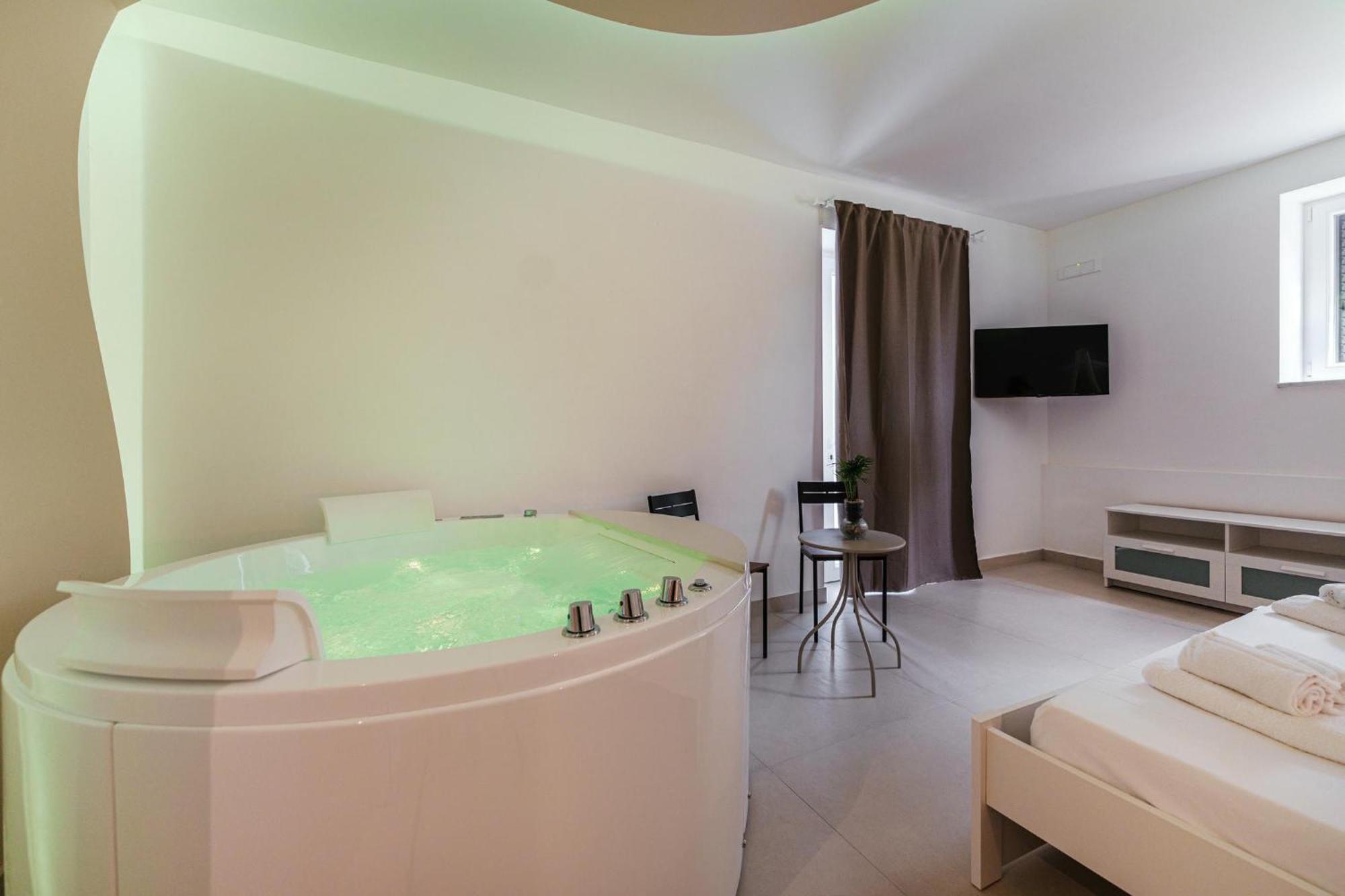 Bed and Breakfast Il Poeta Nella Vigna Procida Exterior foto